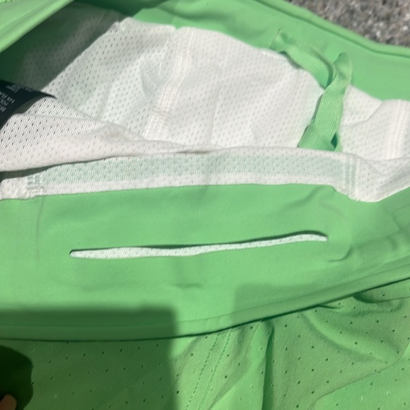 LULULEMON FAST & FREE SHORT 6” lined - Picture 5 of 9